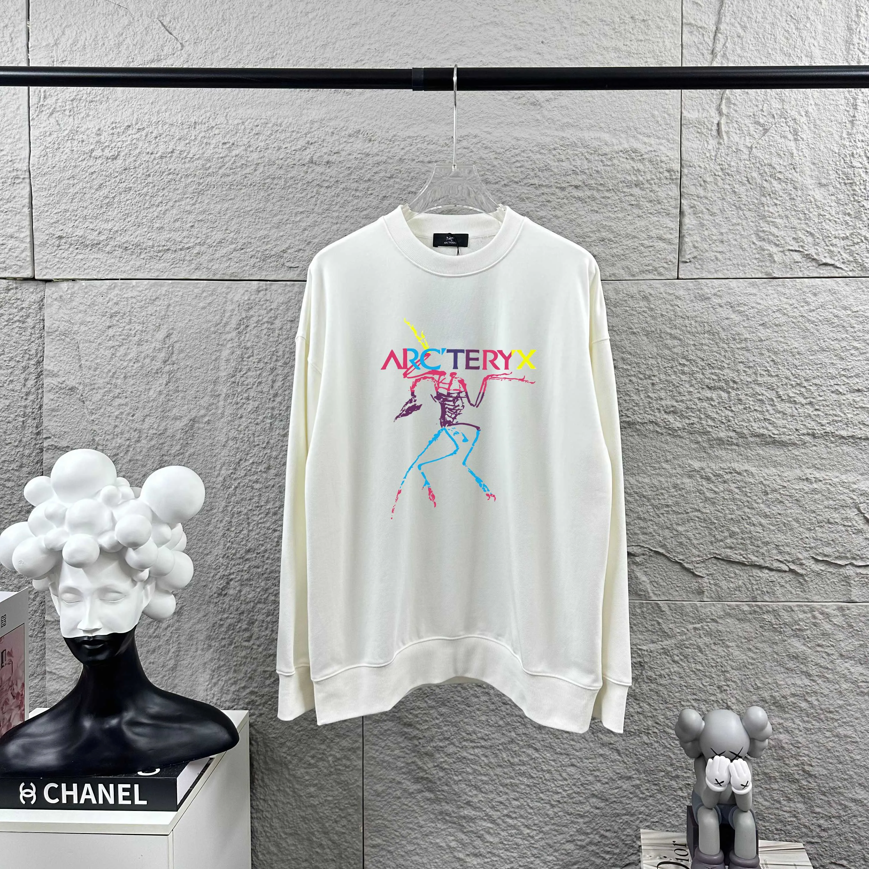 ARC'TERYX* *2025 New Arrival Classic logo Same Style Size： S （90-130 ） M （120-150 ） L （140-165 ） XL （160-180 ） XXL （180 ） ：Black White